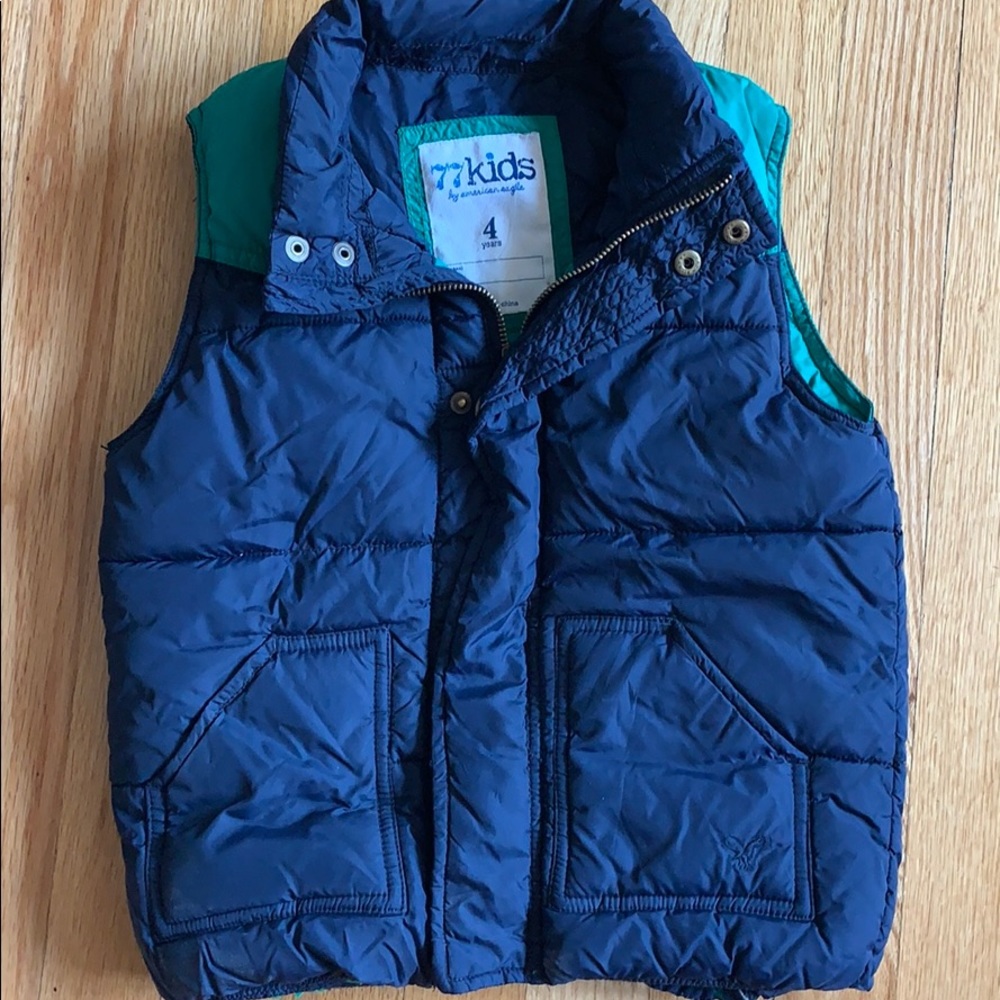 AE 77Kids puffer vest boys size 4